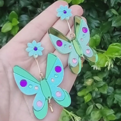 🦋Vuela, Loca, Vuela💚